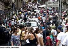 Desemprego cai para 6,4% e número de trabalhadores ocupados é recorde de 103 milhões